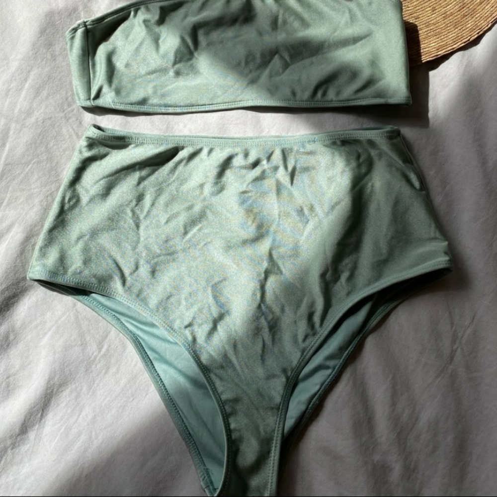 High waisted bikini set